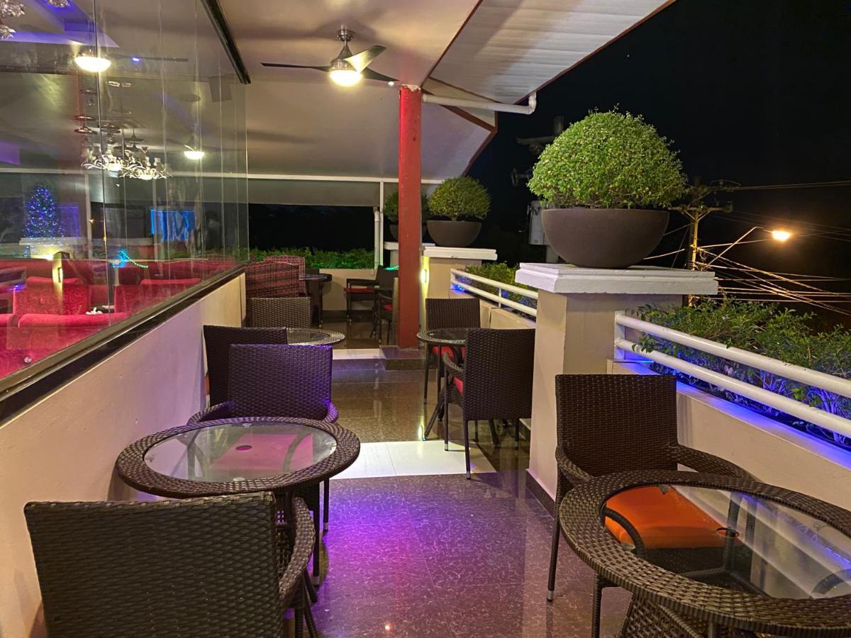 Grand Diamond Hotel Trinidad Piarco Exterior photo